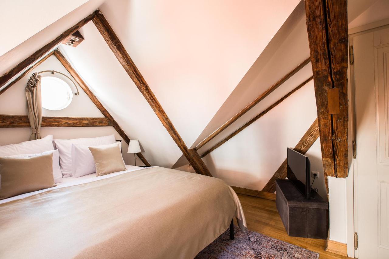 Hotel Nerudova 211 Praha